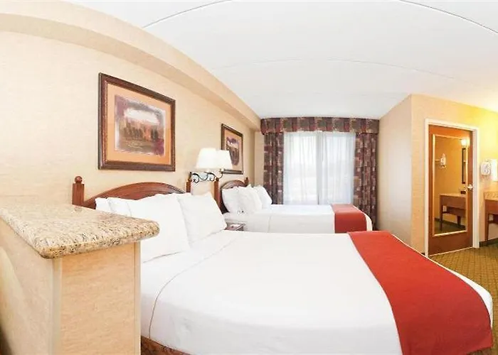 Express & By Ihg 2* Tempe