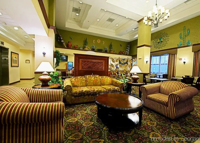 Express & By Ihg 2*